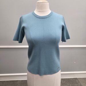Tahari Light Blue Crew Neck Short Sleeve Sweater